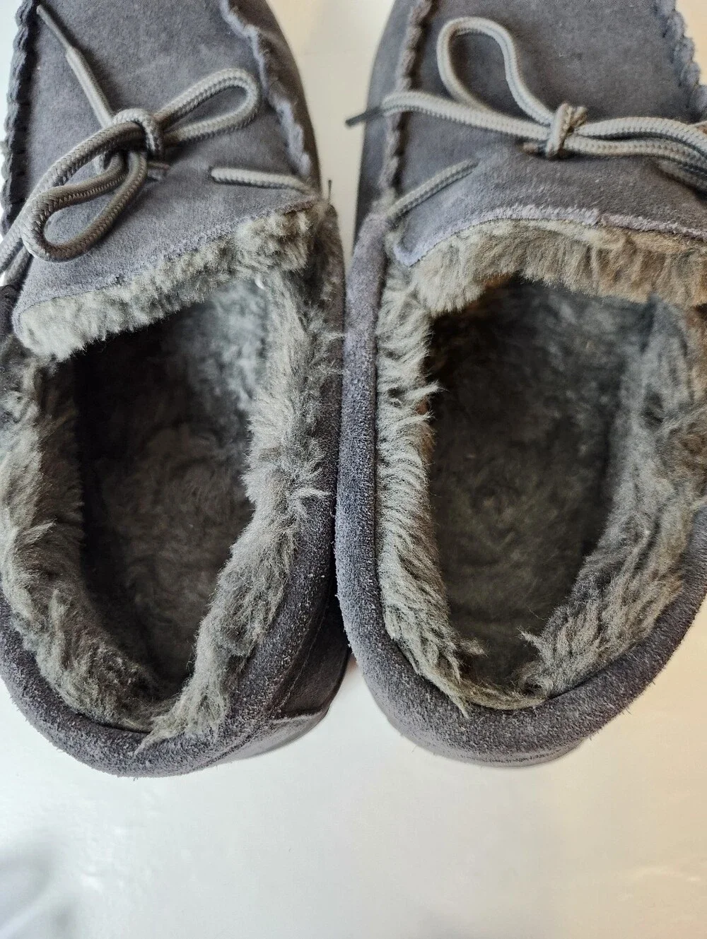 Lamo Theo Gray Suede Faux Fur Lined Foam Footbed Moccasin Slipper Shoes